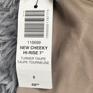 TNA cheeky hi rise 7" butter shorts in turner taupe size 0 ✨BRAND NEW WITH TAGS